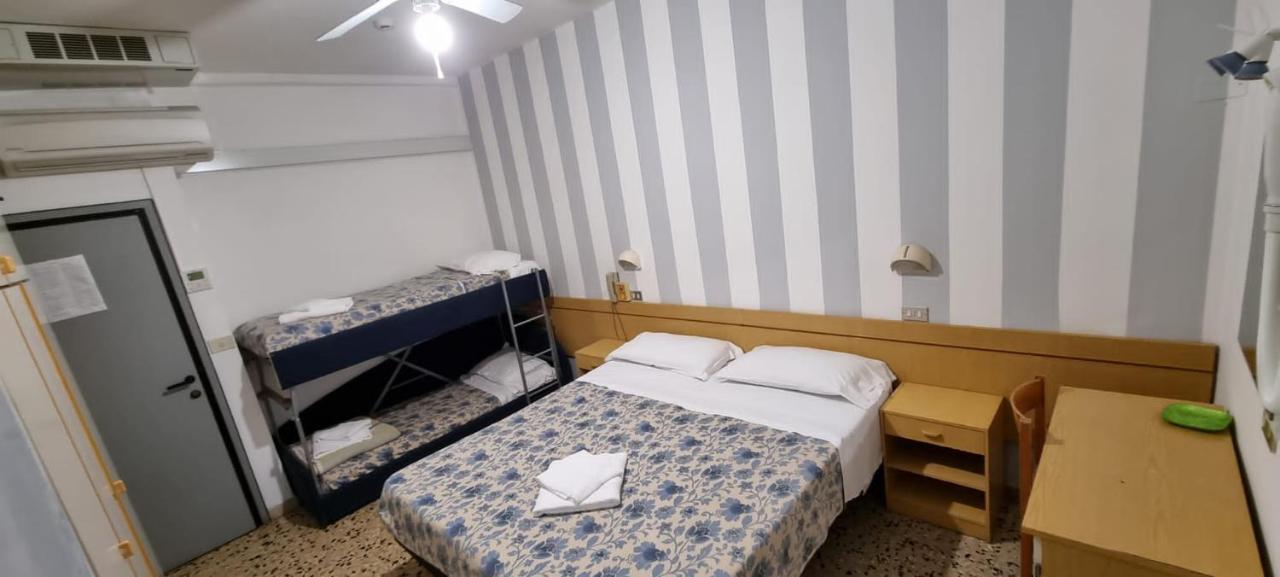 Hotel Franca Misano Adriatico Eksteriør bilde