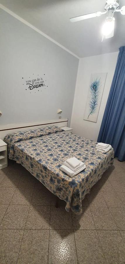 Hotel Franca Misano Adriatico Eksteriør bilde