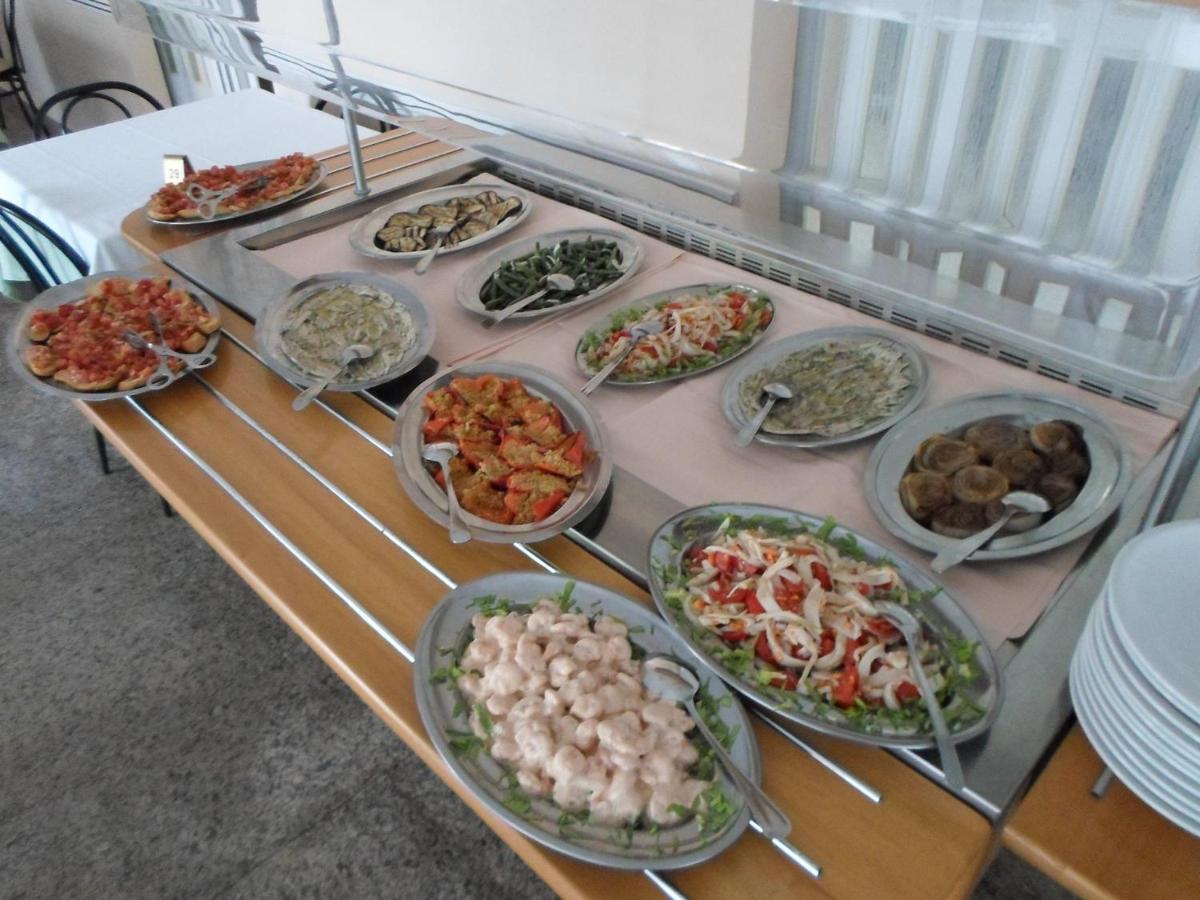 Hotel Franca Misano Adriatico Eksteriør bilde