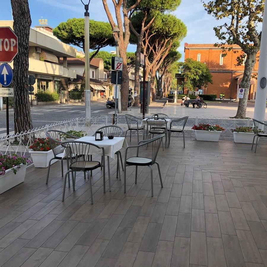 Hotel Franca Misano Adriatico Eksteriør bilde