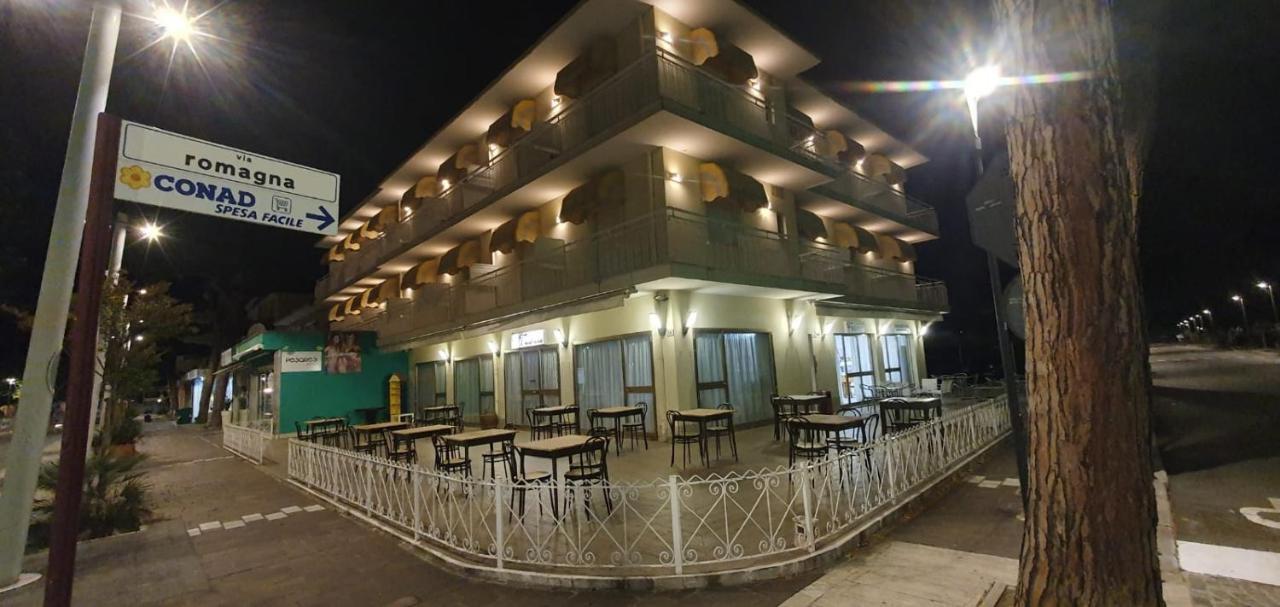 Hotel Franca Misano Adriatico Eksteriør bilde